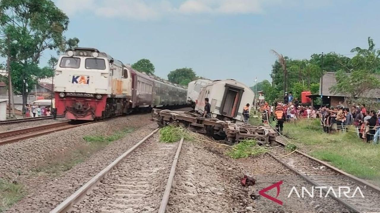 Dampak KA Purwojaya Anjlok di Bekasi, KAI Daop 2 Bandung Batalkan Sejumlah Perjalanan KA: Ini Daftarnya!