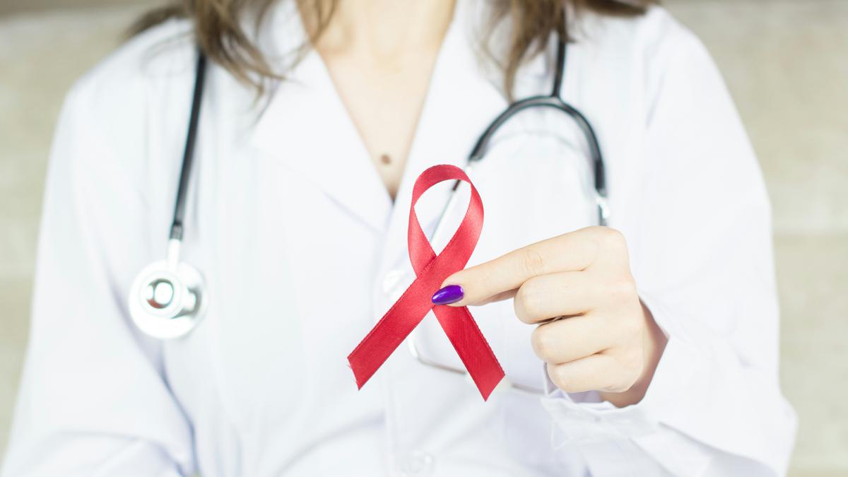 Kenali Gejala HIV dan Pentingnya Diagnosis Dini Sebelum Berujung pada AIDS