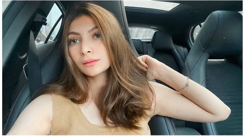 7 Potret Sarah Salsabila, Selebgram Cantik yang Curi Perhatian