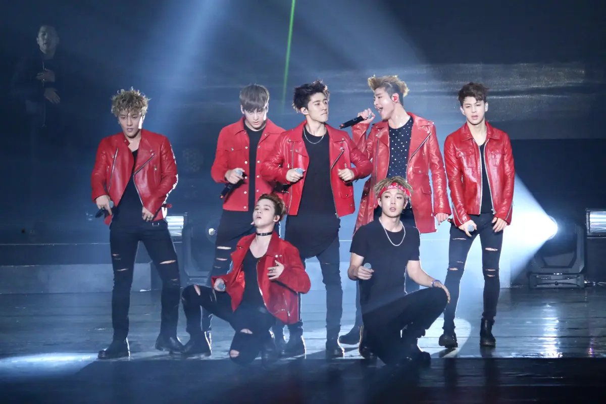 iKON