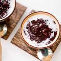 Ilustrasi bubur kacang merah./Copyright shutterstock.com/g/JadeYang