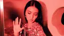 Biasa tampil anggun dan kalem, kali ini Raline Shah terlihat lebih glamor bergaya khas ratu pesta [@ralineshah]