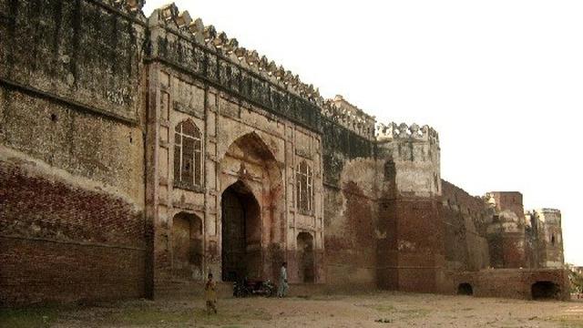Sheikhupura Fort