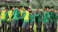 Latihan perdana timnas Indonesia di Stadion Manahan, Solo (Fajar Abrori /Liputan6.com)