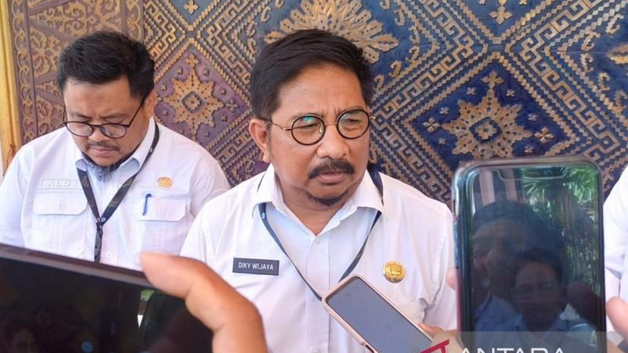 Disnakertrans Kepri Pastikan Santunan Korban Kapal Terbakar Batam Telah Diterima Keluarga