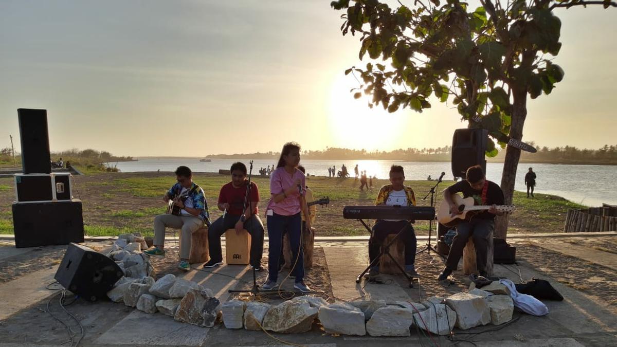 Pesona Laguna Pantai Depok, Wisata Cantik untuk Menikmati Alam di Jogja