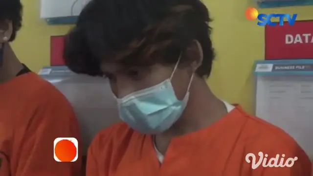 VIDEO: Petugas Gerebek Warung Narkoba di Semampir Surabaya