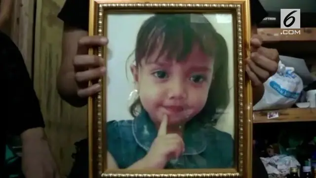 Diduga menjadi korban aksi penculikan seorang anak perempuan berusia enam tahun di Bogor, Jawa Barat ditemukan tewas dalam karung tak jauh dari rumahnya.