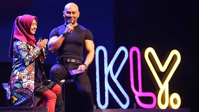 [Bintang] Ria Ricis dan Deddy Corbuzier