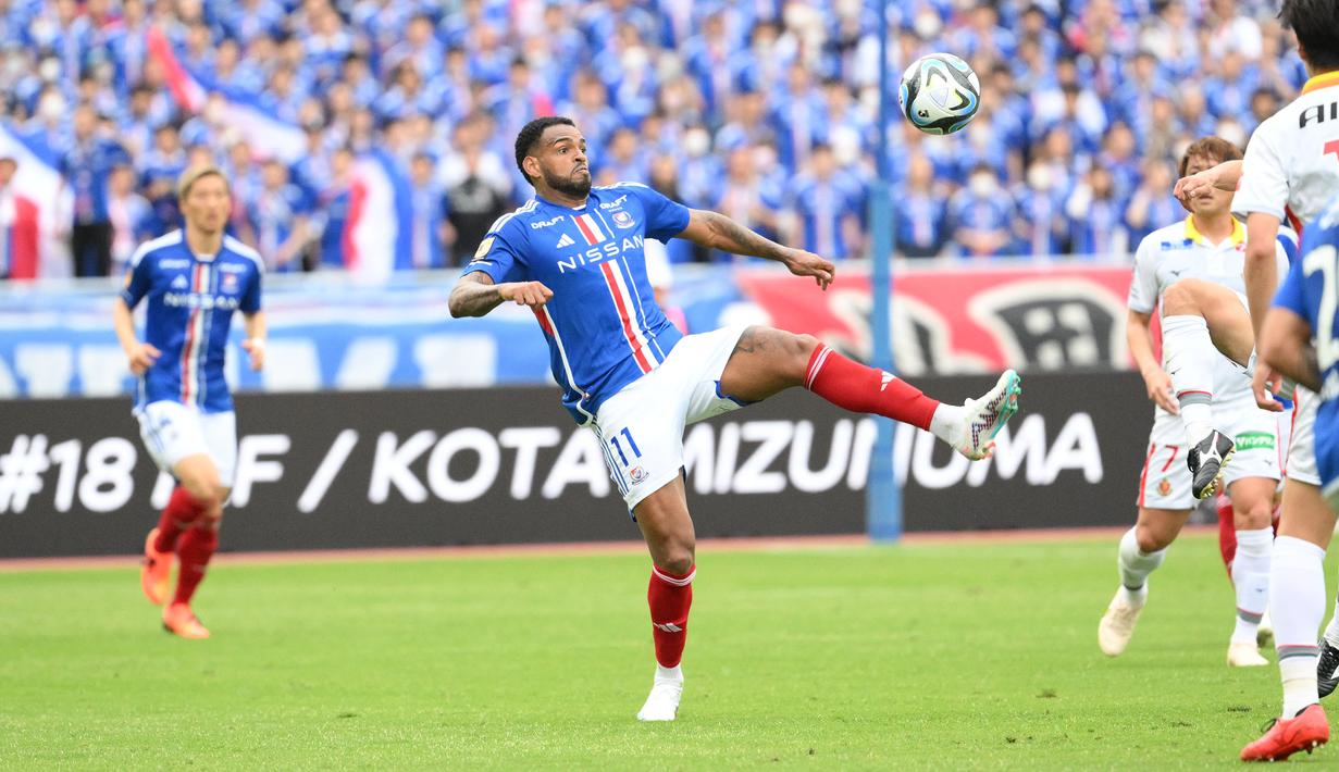 Dari segi agresivitas, keduanya juga tak jauh berbeda. Anderson Lopes total melepaskan 75 tembakan dengan 32 tepat sasaran, sementara Yuya Osako total melepaskan 79 tembakan dengan 29 di antaranya tepat sasaran. (J.LEAGUE)