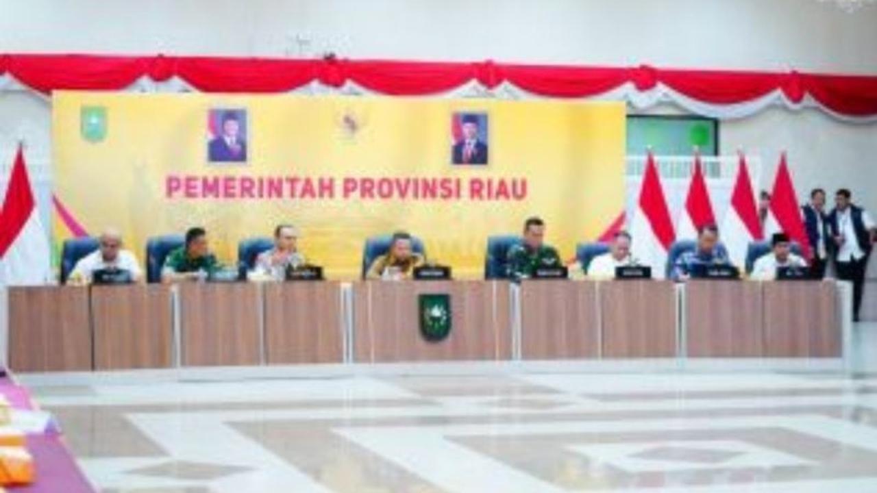 Riau Ambil Langkah Cerdas: 3 Kunci Utama Antisipasi Gejolak Masyarakat Agar Tetap Aman dan Terkendali