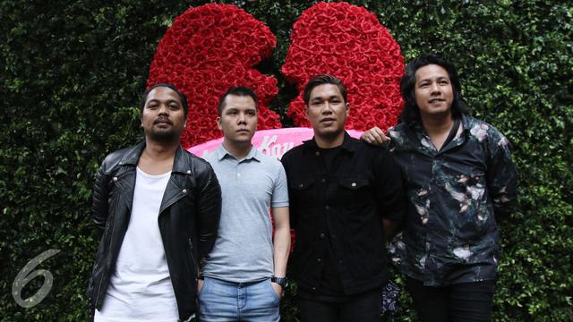 Armada Jadi Band Terbaik Di Anugerah Planet Muzik 2017 Showbiz Liputan6 Com