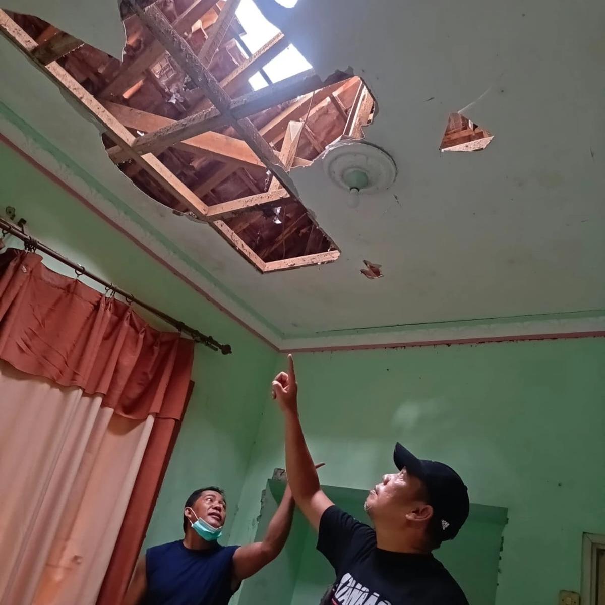Balon Udara Jatuh di Semarang