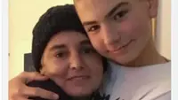 Sinead O'Connor berfoto dengan putra ketiganya, Shane. (dok. Twitter @7860mShahid)