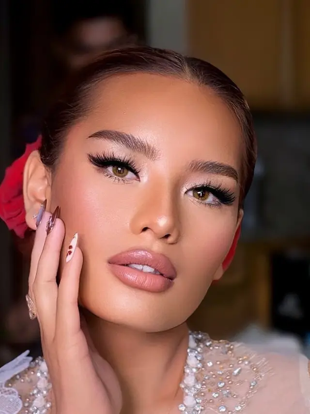 Zahwa Massaid saat akad nikah Aaliyah Massaid. [@dean_818]