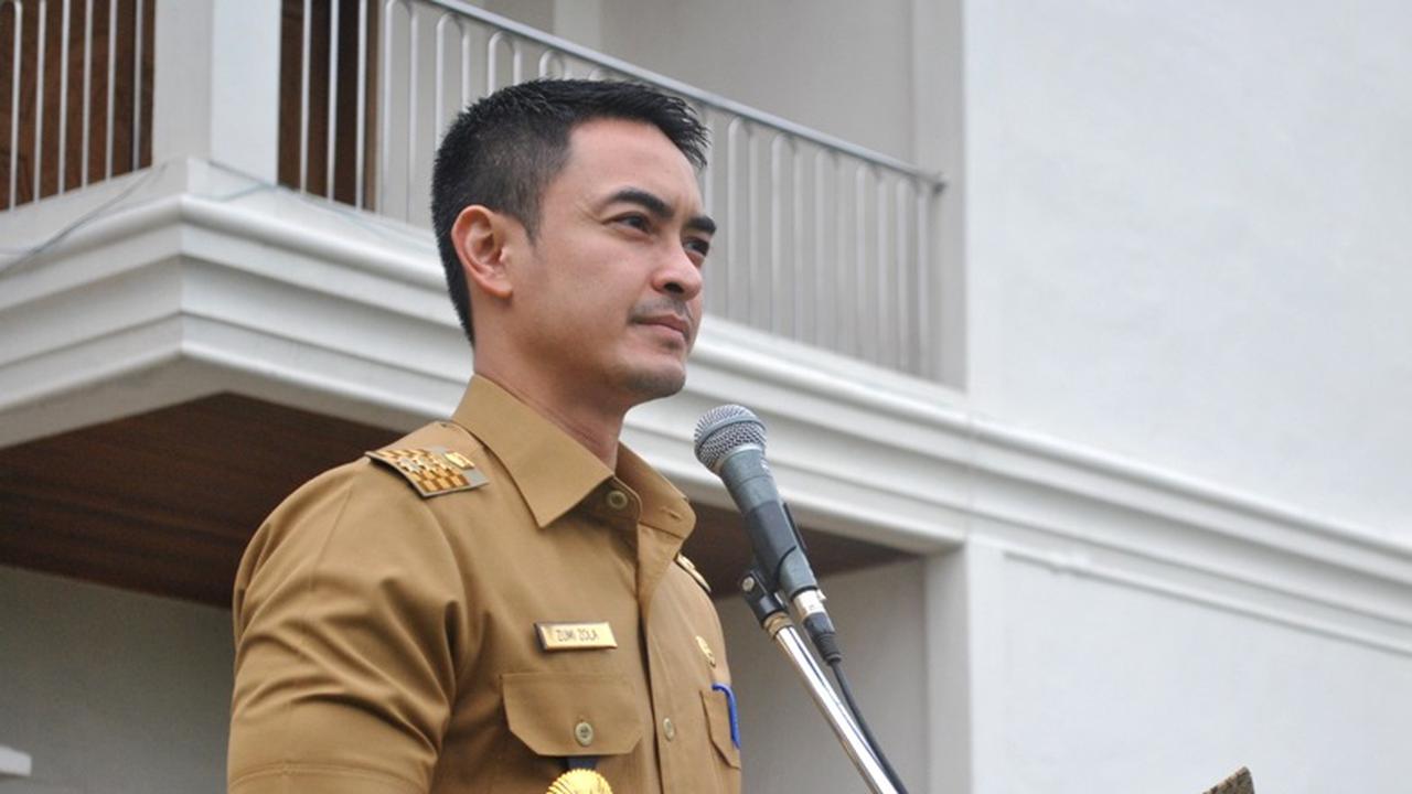 Zumi Zola Kembali Pecat 10 Pegawai Honorer Kantor Samsat
