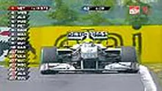 Pembalap Red bull, Sebastian Vettel, meraih posisi pole pada sesi kualifikasi di Sirkuit Hungaroring, Hungaria. Rekan Vettel, Mark Webber meraih waktu tercepat kedua. 