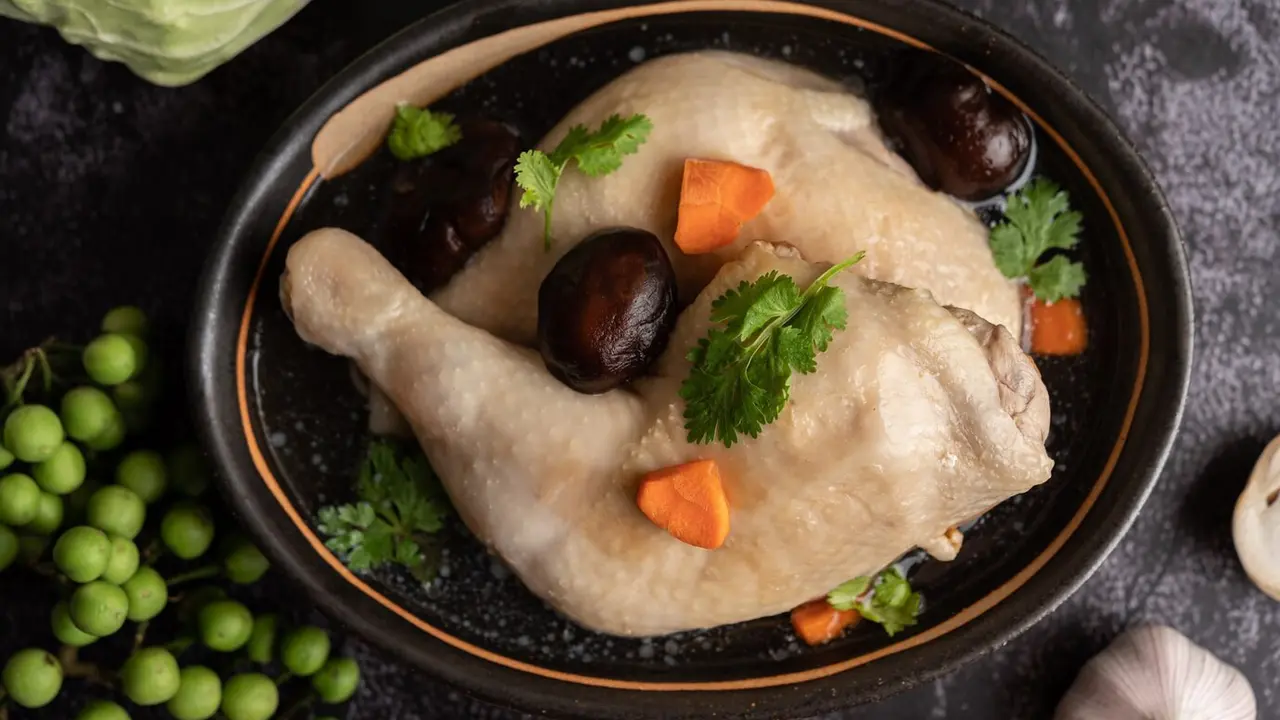 Daging ayam rebus