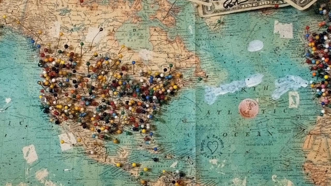 Sri Mulyani Sebut Ekonomi Makin Melemah: Amerika Kuat, China Terlilit Utang