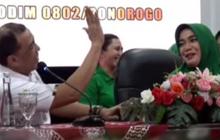 Jenderal TNI Candai Istri Bukan Macan tapi Imut Bak Kelinci, Ujungnya Tak Terduga Bikin Semua Anak Buah Tertawa