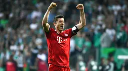 2. Robert Lewandowski (Bayern Munchen) - 8 gol (AFP/Patrick Stollarz)