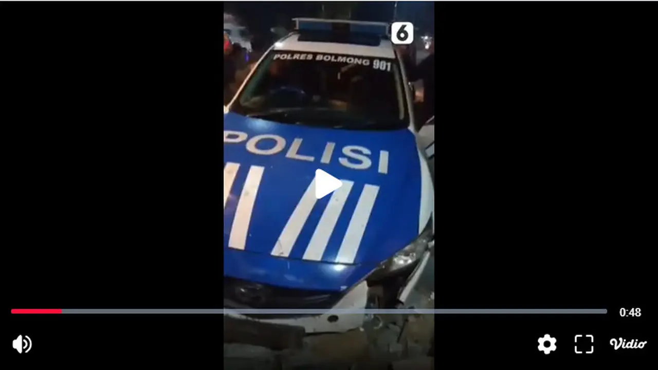 Mobil Patroli Polantas Tabrak Rumah Makan di Bolaang Mongondow