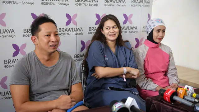 [Fimela] Preskon Lahiran Sabai Morscheck