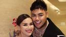 Tak hanya itu, Ayu Ting Ting dan Ivan Gunawan kembali menampilkan kedekatan mereka dengan berfoto bareng. Potret keduanya ini langsung dibanjiri doa netizen agar dua selebriti ini berjodoh hingga ke pelaminan (Liputan6.com/IG/@ayutingting92)
