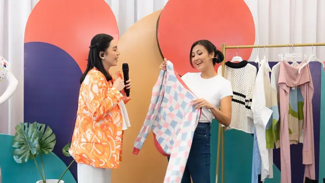 Sharena Delon BincangShopee 3.3