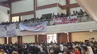 Respons Wamenkumham saat Sosialisasi KUHP di UIN Bandung Diwarnai Spanduk Penolakan