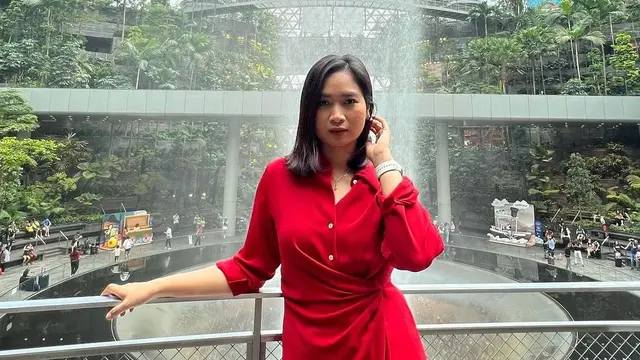 Ni Luh Puspa, jurnalis tv yang ditunjuk Presiden Prabowo Subianto untuk menjadi Wakil Menteri Pariwisata. (Dok: IG @niluhpuspa https://www.instagram.com/niluhpuspa/?hl=en)