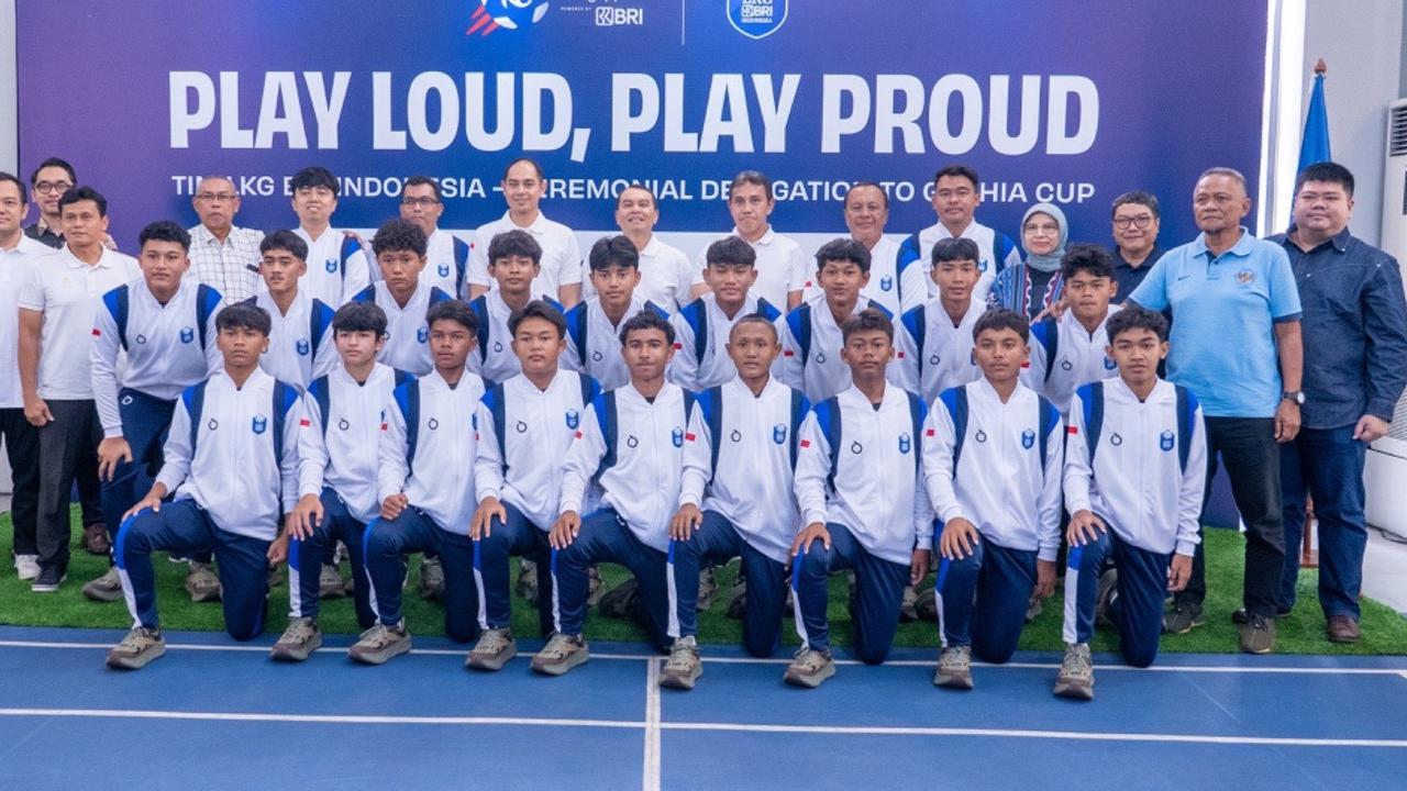 BRI dan Liga Kompas Melepas Keberangkatan Tim LKG BRI ke Piala Dunia Remaja Gothia Cup di Swedia