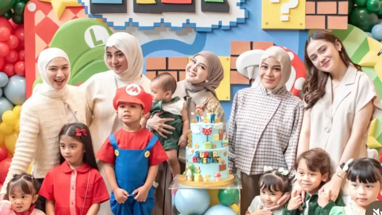 Geng Mamayu saat Hadir Ulang Tahun Putra Pertama Kesha Ratuliu. [@kesharatuliu05]