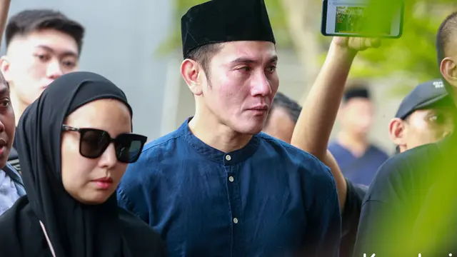 Pemakaman Babe Cabita. [Foto: Muhammad Akrom Sukarya/KapanLagi]