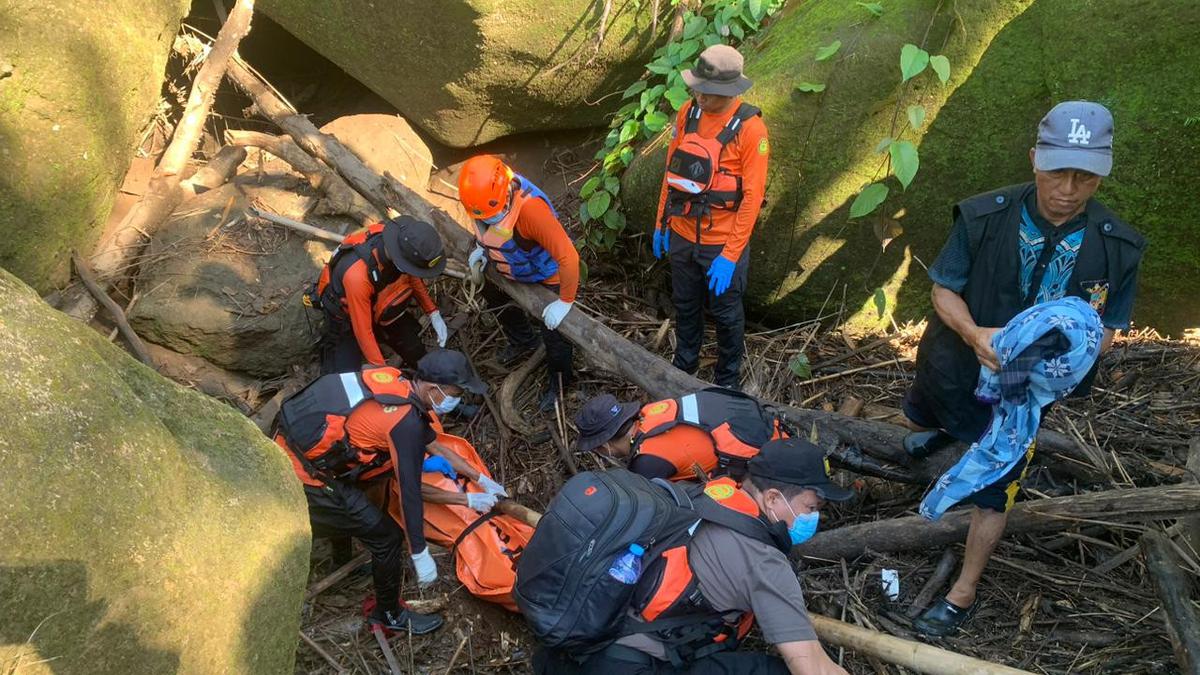 Nasib Pilu Pasutri di Gowa, Tewas Terseret Air Bah Saat Menjala Ikan di Sungai