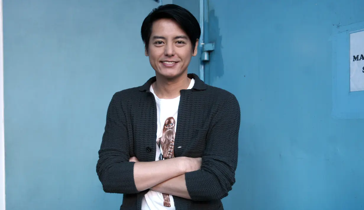 "Pasangan hidup doain aja ya, kalau target (menikah) kesannya agak dipaksakan ya. Kalau belum pas dan harus nikah nggak akan awet kalau menurut aku," terangnya. (Nurwahyunan/Bintang.com)