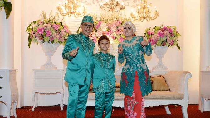 Eko Patrio Pertemukan Luna Maya, Nagita Slavina dan Ayu 