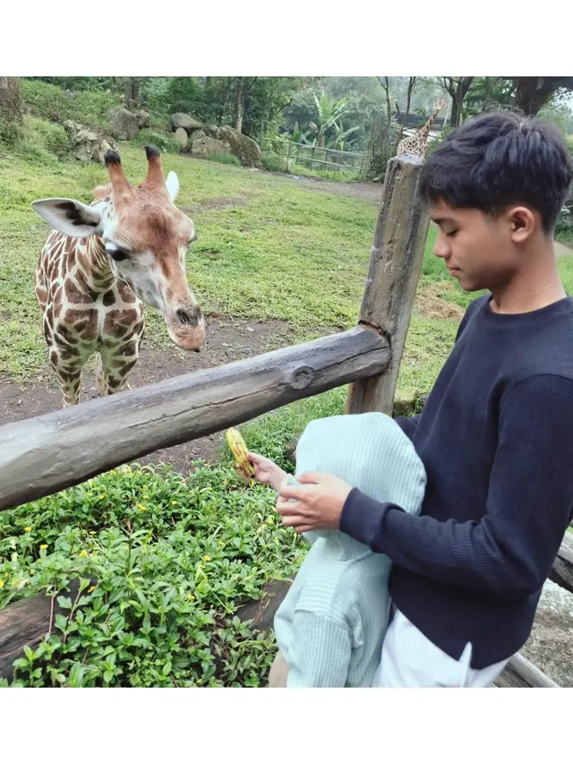 6 Potret Ruben Onsu Sebelum Dilarikan ke RS, Unggah Liburan Bareng Anak-Anak