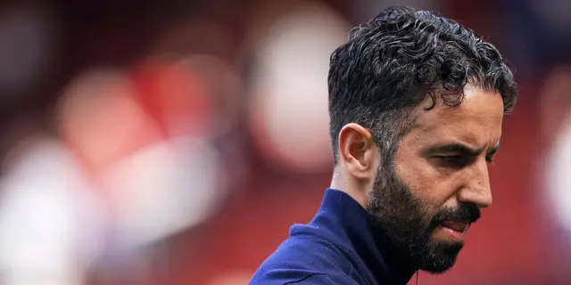 Manchester United Gigit Jari, Kiper Incarannya Coba Dibajak Rival Liga Inggris