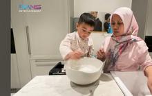 Request Rafathar, Potret Rayyanza Semangat Buat Cilok Kriwil - Hasilnya Dipuji Enak Banget sama Nagita Slavina