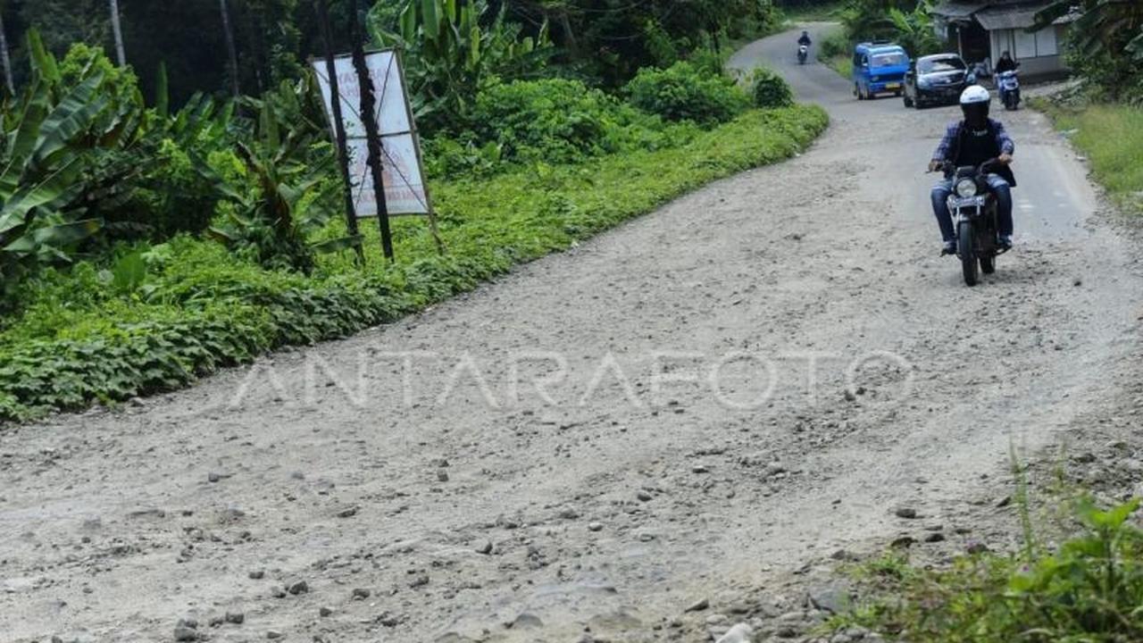 Tokoh Adat Badui Desak Pemerintah Segera Realisasikan Pembangunan Jalan Simpang - Ciboleger