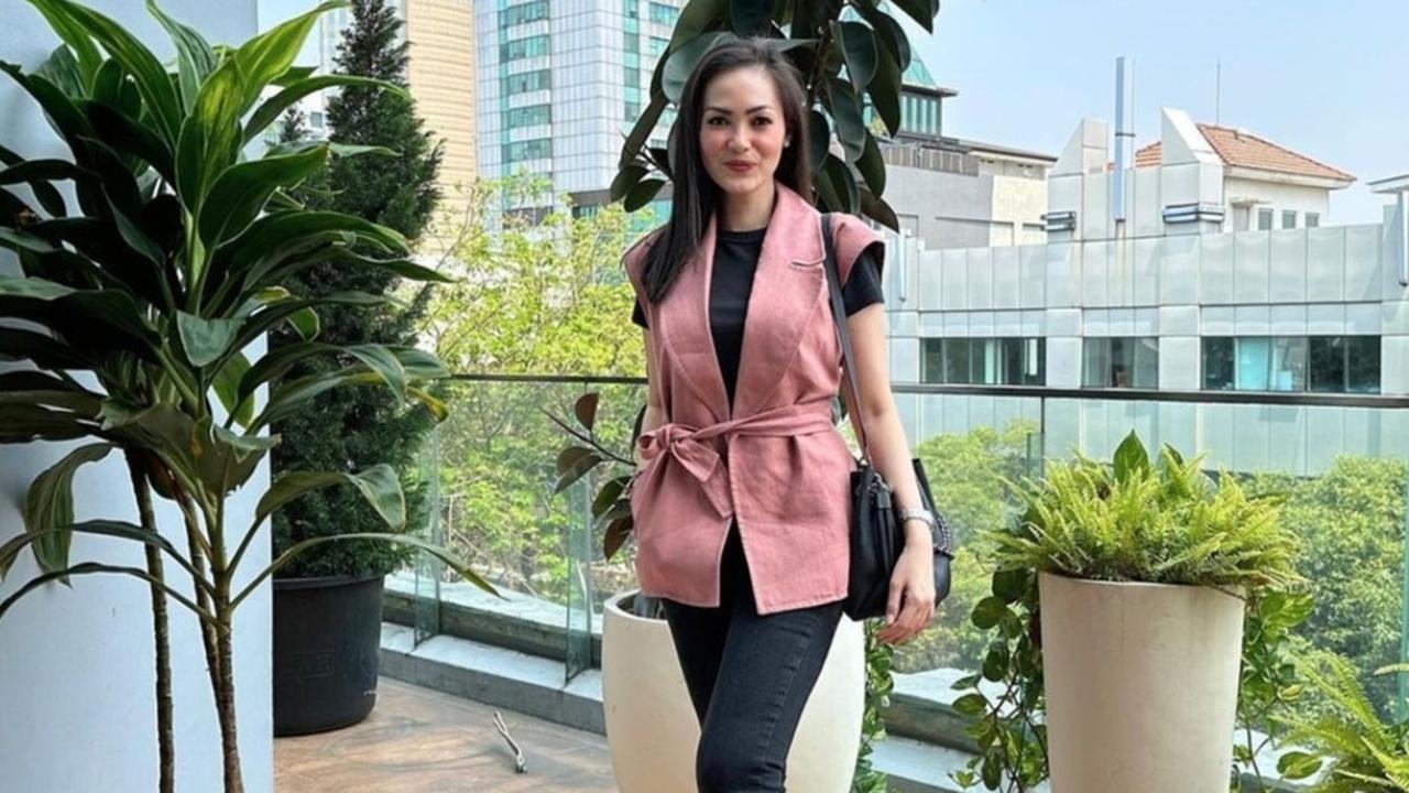 Masih Berstatus Janda