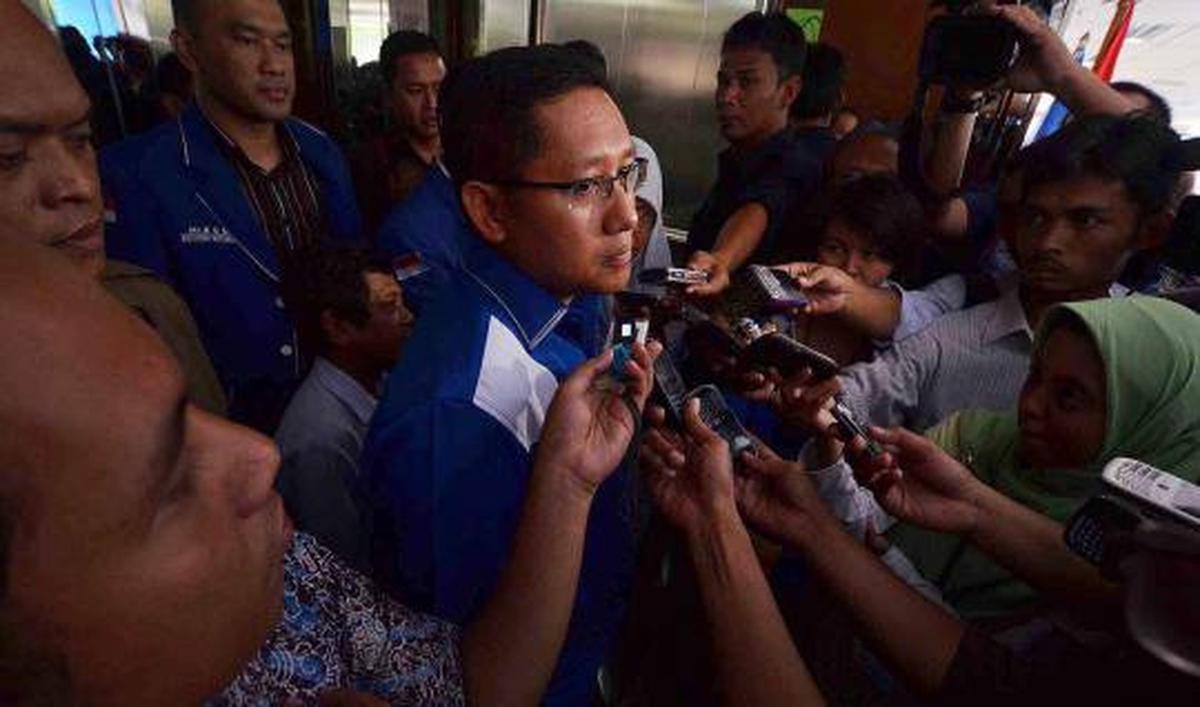 Anas Urbaningrum bicara tomcat