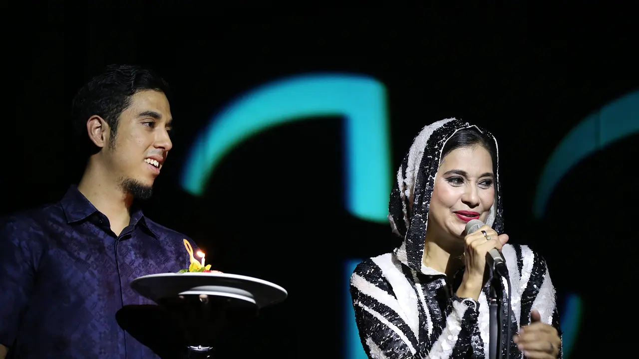 Ayu Azhari