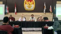 KPU Surabaya saat rapat evaluasi Daftar Pemilih Sementara (DPS). (Istimewa)