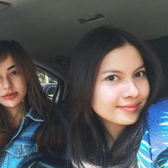 Tak Kalah Cantik Ini 6 Potret Hanesswari Adik Nora Alexandra Yang Jarang Tersorot Hot Liputan6 Com