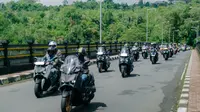 Sambut Kehadiran XMax Tech Max, Puluhan Pengguna Motor Yamaha Touring Keliling Bali