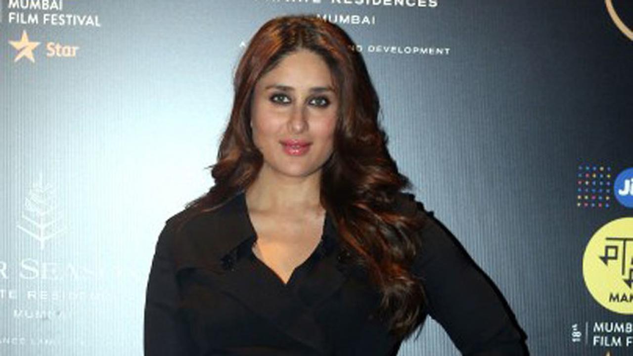 [Bintang] Kareena Kapoor dan Saif Ali Khan