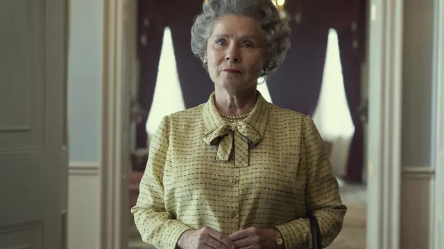 Imelda Staunton di The Crown. (Alex Bailey/Netflix via AP)