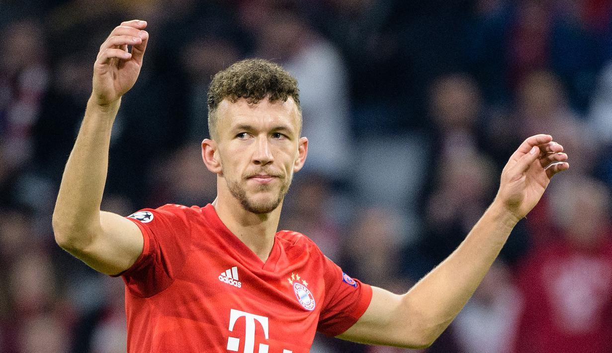 Ivan Perisic. Gelandang serang ini didatangkan Bayern Munchen dari Inter Milan sebagai pemain pinjaman pada awal musim 2019/2020. Telah bermain dalam 35 penampilan di semua ajang dengan mencetak 8 gol. Musim ini dipulangkan kembali ke Inter Milan. (AFP/Matthias Balk/DPA)